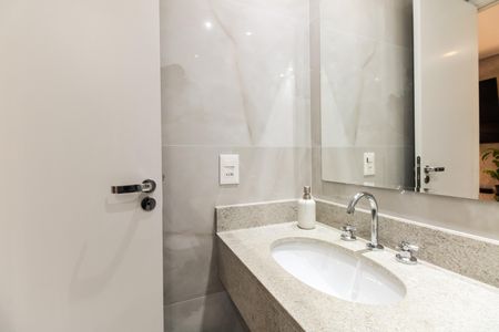 Studio à venda com 27m², 1 quarto e sem vaga Studio à venda com 27m², 1 quarto e sem vagaBanheiro