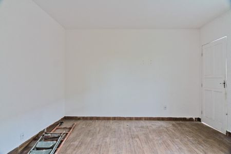 Quarto 1 de casa para alugar com 2 quartos, 150m² em Vila Santa Maria, São Paulo