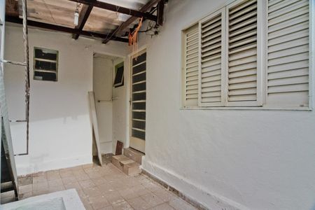 Área externa de casa para alugar com 2 quartos, 150m² em Vila Santa Maria, São Paulo