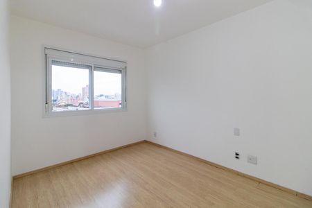 Quarto 2 de apartamento para alugar com 2 quartos, 55m² em Azenha, Porto Alegre