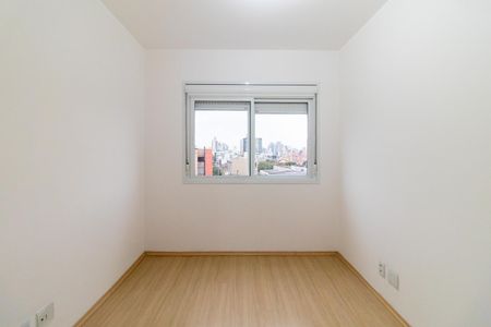 Quarto 1 de apartamento para alugar com 2 quartos, 55m² em Azenha, Porto Alegre