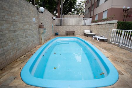 Apartamento para alugar com 73m², 2 quartos e 1 vagaÁrea comum - Piscina