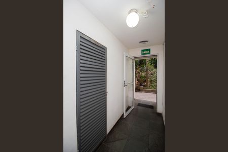 Apartamento para alugar com 73m², 2 quartos e 1 vagaHall social