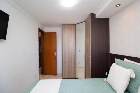 Apartamento para alugar com 73m², 2 quartos e 1 vagaQuarto 3