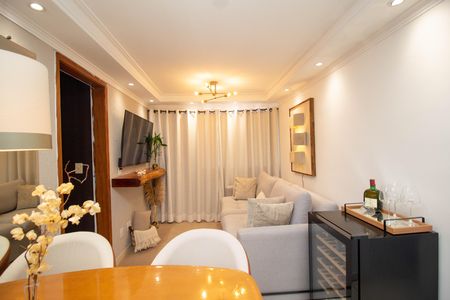 Sala de apartamento à venda com 2 quartos, 73m² em Vila Guedes, São Paulo