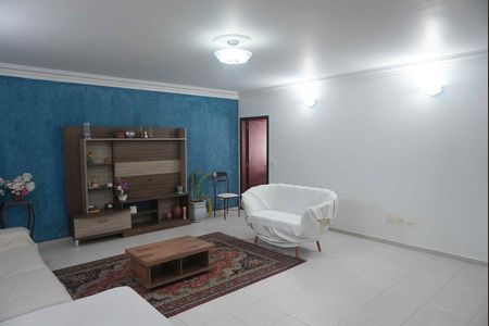 Casa para alugar com 350m², 4 quartos e 4 vagas Casa para alugar com 350m², 4 quartos e 4 vagasSala de Estar