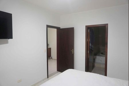 Casa para alugar com 350m², 4 quartos e 4 vagas Casa para alugar com 350m², 4 quartos e 4 vagasSuite