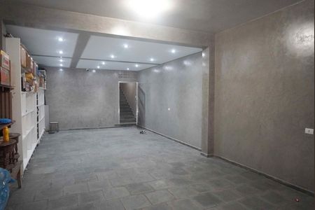 Garagem de casa para alugar com 4 quartos, 350m² em Vila Sao Silvestre, Barueri