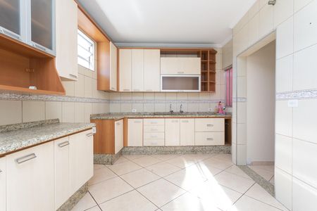Casa de condomínio para alugar com 320m², 3 quartos e 1 vaga Casa de condomínio para alugar com 320m², 3 quartos e 1 vagaCozinha
