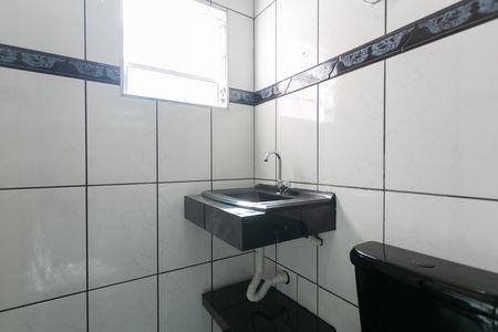 Casa de condomínio para alugar com 320m², 3 quartos e 1 vaga Casa de condomínio para alugar com 320m², 3 quartos e 1 vagaBanheiro da Suíte