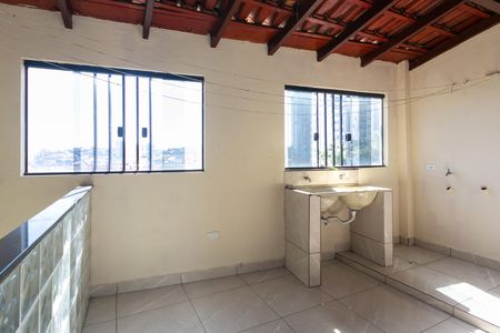 Casa de condomínio para alugar com 320m², 3 quartos e 1 vaga Casa de condomínio para alugar com 320m², 3 quartos e 1 vagaÁrea de Serviço