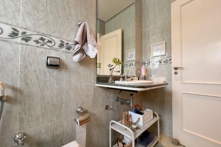 Casa à venda com 4 quartos, 850m² em Parque Terranova, Valinhos
