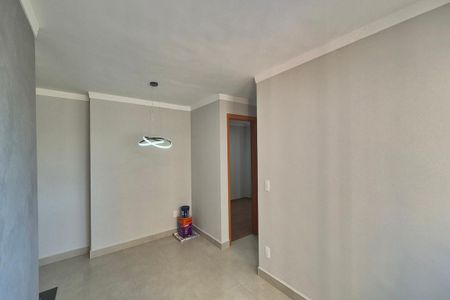 Sala de apartamento para alugar com 2 quartos, 47m² em Vila Satúrnia, Campinas