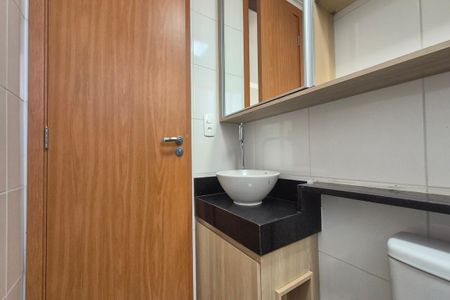 Apartamento para alugar com 47m², 2 quartos e 1 vaga Apartamento para alugar com 47m², 2 quartos e 1 vagaBanheiro