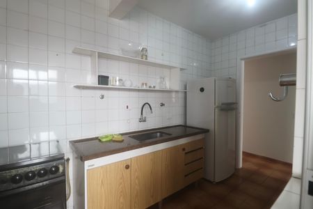 Cozinha de apartamento para alugar com 3 quartos, 70m² em Vila Julia, Guarujá