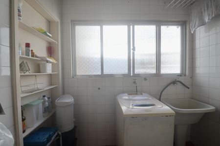 Área de Serviço de apartamento para alugar com 3 quartos, 70m² em Vila Julia, Guarujá