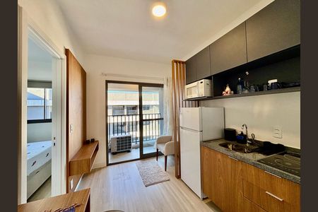 Sala  de kitnet/studio à venda com 1 quarto, 28m² em Pinheiros, São Paulo