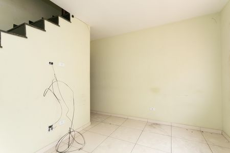 Sala de casa de condomínio para alugar com 2 quartos, 65m² em Itaquera, São Paulo