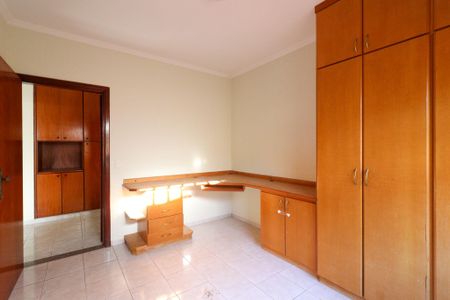 Casa à venda com 3 quartos, 387m² em Jardim Lumen Christi, Campinas