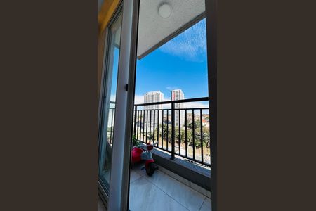 Apartamento à venda com 40m², 2 quartos e sem vaga Apartamento à venda com 40m², 2 quartos e sem vagaVaranda