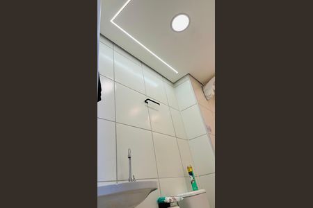 Apartamento à venda com 40m², 2 quartos e sem vaga Apartamento à venda com 40m², 2 quartos e sem vagaBanheiro