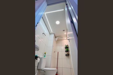 Apartamento à venda com 40m², 2 quartos e sem vaga Apartamento à venda com 40m², 2 quartos e sem vagaBanheiro