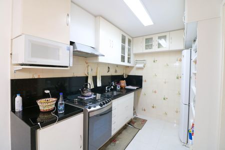 Cozinha de casa à venda com 3 quartos, 125m² em Jardim Cris, São Paulo