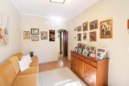 Sala de casa à venda com 3 quartos, 125m² em Jardim Cris, São Paulo