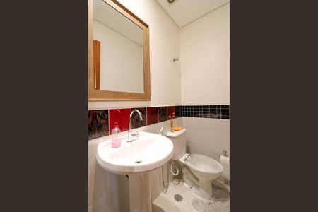 Casa à venda com 125m², 3 quartos e 1 vagaLavabo