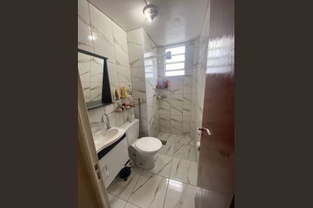 Banheiro de apartamento à venda com 2 quartos, 57m² em Parque Residencial Vila União, Campinas