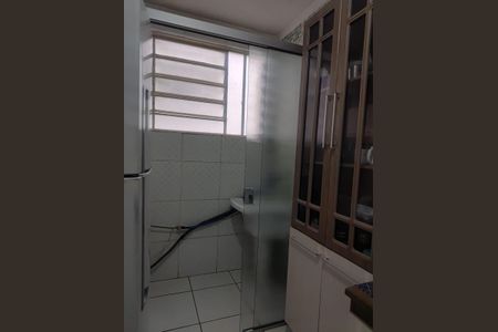 Banheiro de apartamento à venda com 2 quartos, 57m² em Parque Residencial Vila União, Campinas