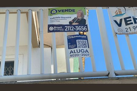 Casa de condomínio à venda com 95m², 3 quartos e 1 vaga Casa de condomínio à venda com 95m², 3 quartos e 1 vagaPlaquinha