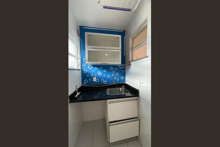 Casa de condomínio à venda com 95m², 3 quartos e 1 vaga Casa de condomínio à venda com 95m², 3 quartos e 1 vagaÁrea de Serviço
