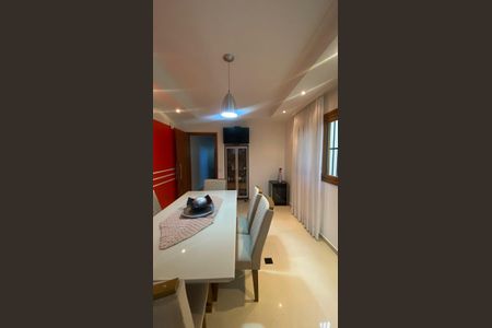 Casa à venda com 4 quartos, 189m² em Jardim Taboao, São Paulo