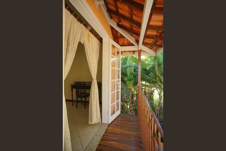 Casa de condomínio para alugar com 378m², 5 quartos e 3 vagas Casa de condomínio para alugar com 378m², 5 quartos e 3 vagasVaranda do quarto 4