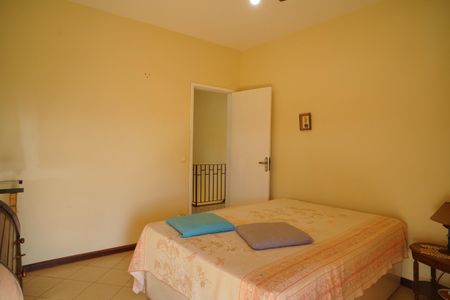 Casa de condomínio para alugar com 378m², 5 quartos e 3 vagas Casa de condomínio para alugar com 378m², 5 quartos e 3 vagasQuarto 1