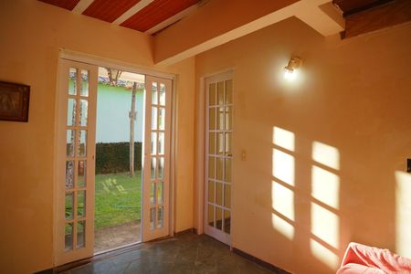 Escritório de casa de condomínio para alugar com 4 quartos, 378m² em Flamengo, Maricá
