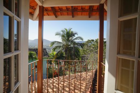 Casa de condomínio para alugar com 378m², 5 quartos e 3 vagas Casa de condomínio para alugar com 378m², 5 quartos e 3 vagasQuarto 1