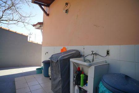 Área de Serviço de casa de condomínio para alugar com 4 quartos, 378m² em Flamengo, Maricá