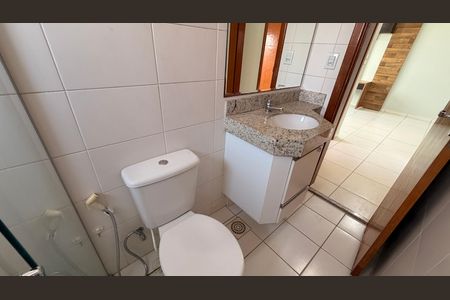 Apartamento à venda com 72m², 2 quartos e 1 vagaBanheiro Corredor