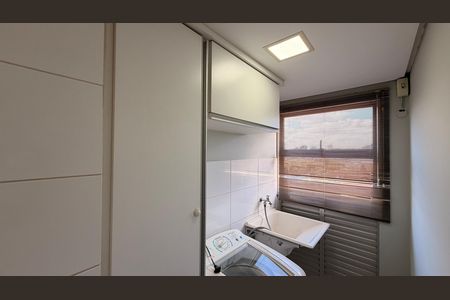 Apartamento à venda com 72m², 2 quartos e 1 vagaCozinha e Área de Serviço
