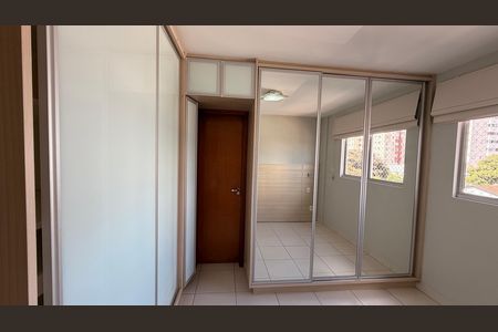 Apartamento à venda com 72m², 2 quartos e 1 vagaSuíte