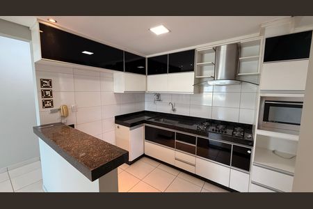 Apartamento à venda com 72m², 2 quartos e 1 vagaCozinha