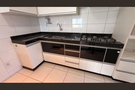 Apartamento à venda com 72m², 2 quartos e 1 vagaCozinha