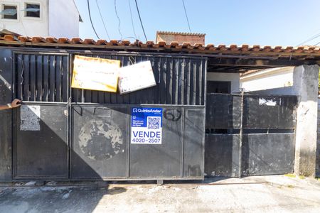 Fachada do imóvel de casa à venda com 2 quartos, 120m² em Campo Grande, Rio de Janeiro