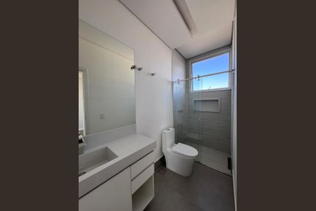 Casa de condomínio à venda com 360m², 4 quartos e 4 vagasBanheiro