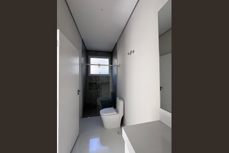 Casa de condomínio à venda com 360m², 4 quartos e 4 vagasBanheiro