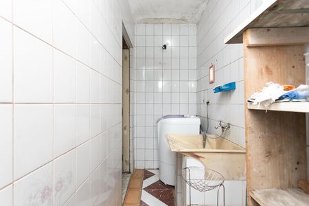 Área de Serviço de casa para alugar com 3 quartos, 120m² em Vila Regina, São Paulo