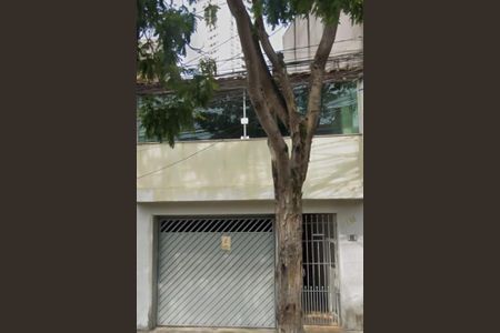 Fachada de casa para alugar com 3 quartos, 120m² em Vila Regina, São Paulo