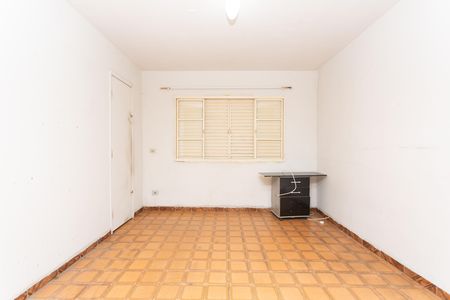 Quarto 1 de casa para alugar com 3 quartos, 120m² em Vila Regina, São Paulo